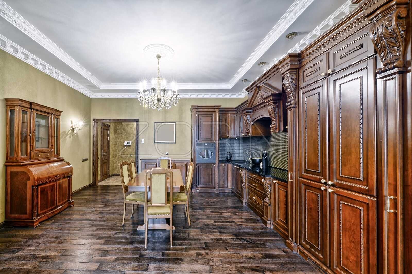 Дорогая кухня Гектор
